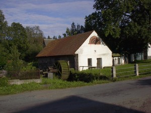 2001.08.06 18.12.36.jpg